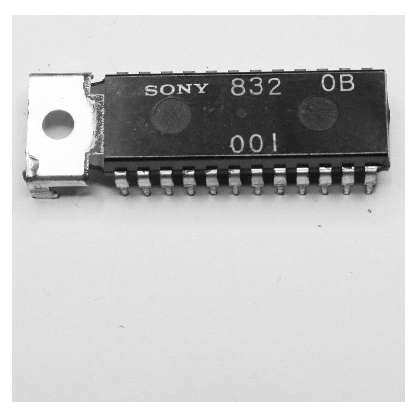 CX-832 SONY INTEGRATED CIRCUIT DIP W/HEATSINK