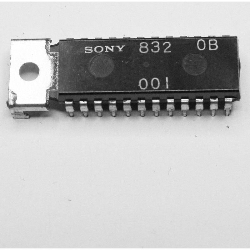 CX-832 SONY INTEGRATED CIRCUIT DIP W/HEATSINK