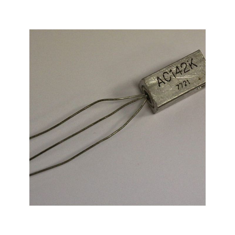 (20PCS) AC142K TRANSISTOR (LOT OF 20)
