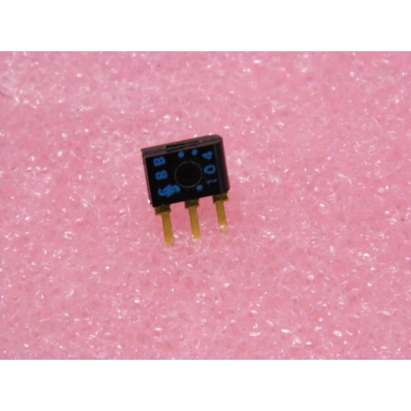 BB104 Common cathode pair varicap diode, 30V, 100mA, 11 - 39pF (LOT OF 5) 