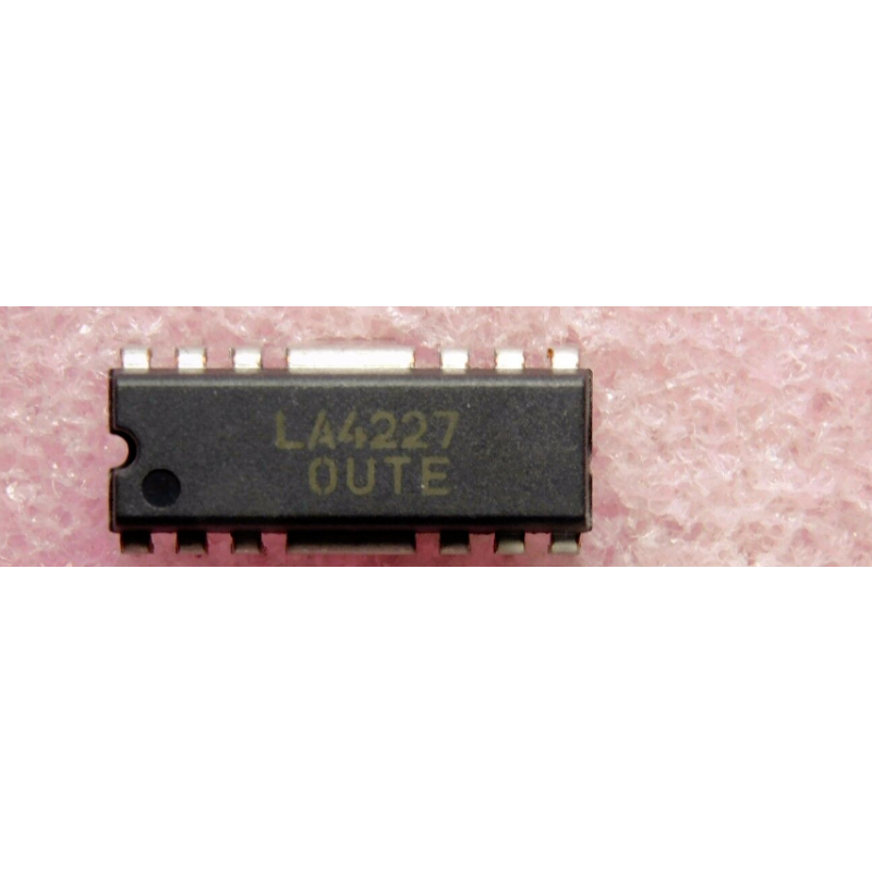 LA4227 SANYO  INTEGRATED CIRCUIT DIP