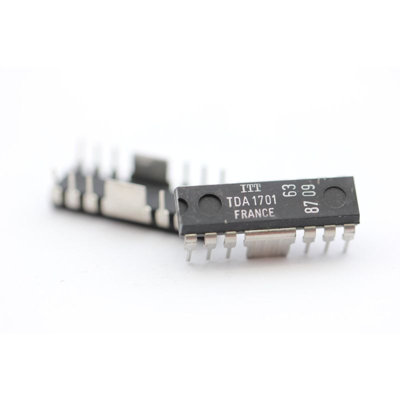 TDA1701 INTEGRATED CIRCUIT DIP